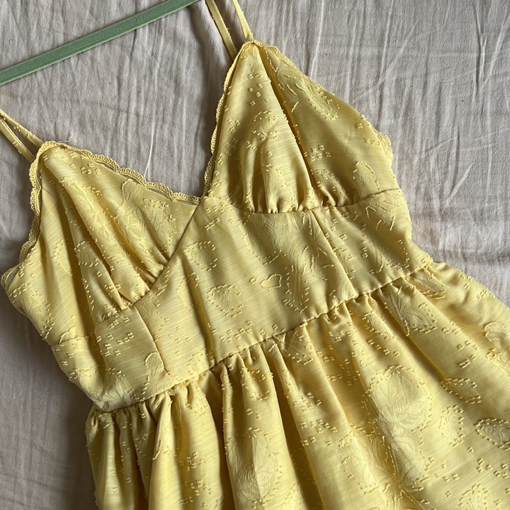 such a cute piece but too short on me